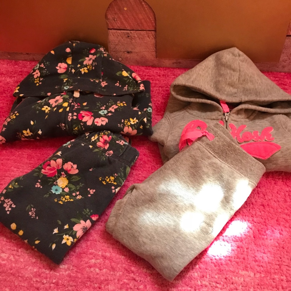 Two outfits🌺